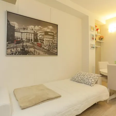 Lovely Cenisio Apartamento
