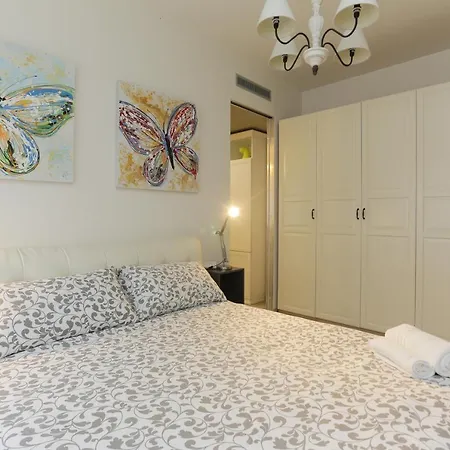 Lovely Cenisio Apartamento *